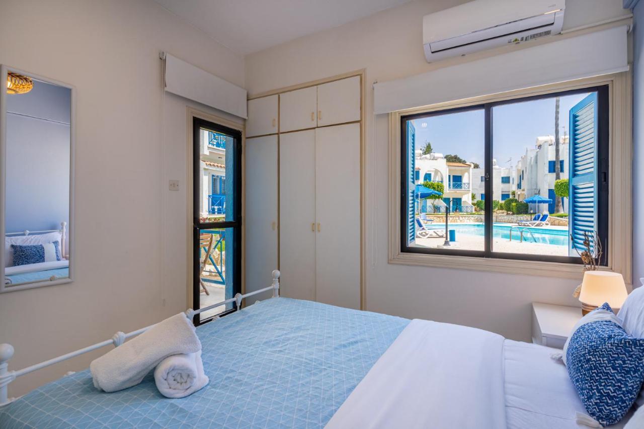 Sea Breeze 1-Br Apt In 皮拉 外观 照片